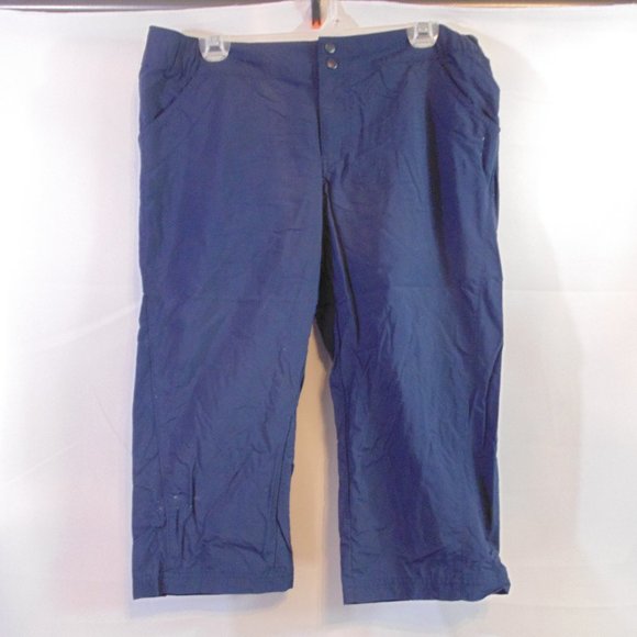 Columbia Pants - Columbia Women's Capris Nylon pants Medium Navy